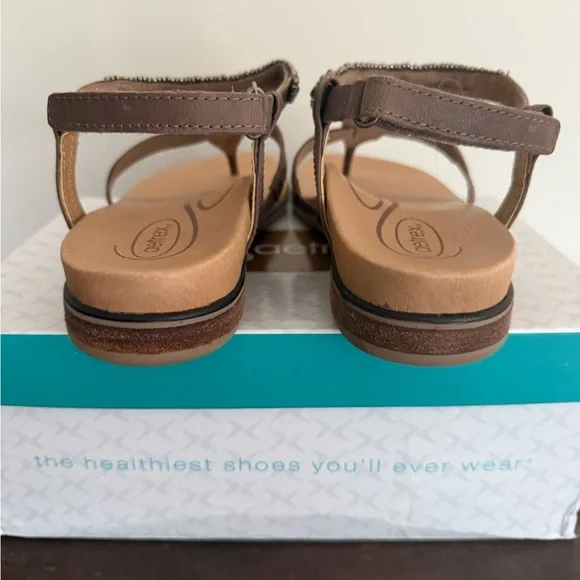 Aetrex Sheila Beaded Leather Sandal Stone Women's Size 39 US 8.5 NEW in box - Picture 4 of 11